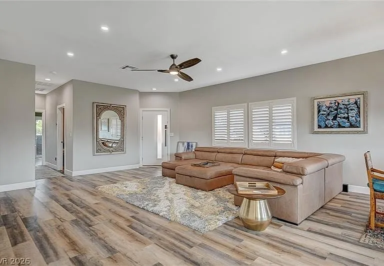10509 India Hawthorn Ave — Photo 7