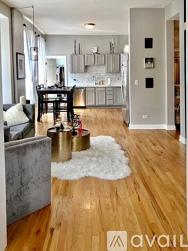 1st image of 1436 W Erie St APT 3A