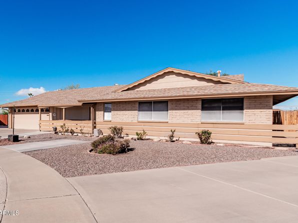 10624 N 102nd Dr, Sun City, AZ 85351