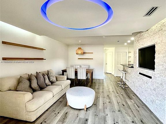 5th image of 4768 NW 114th Ave #4-202