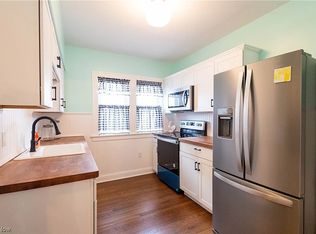 1672 Victoria Ave, Lakewood, OH 44107