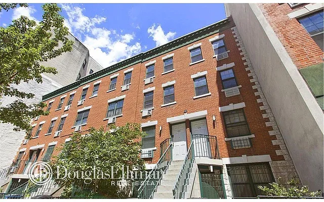 Rented by Douglas Elliman | media 18