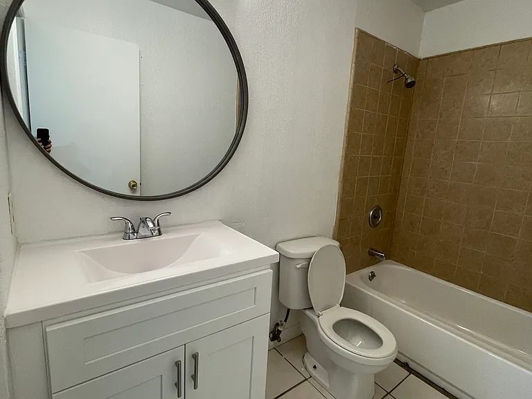 1126 W Ralston St #A — Photo 17