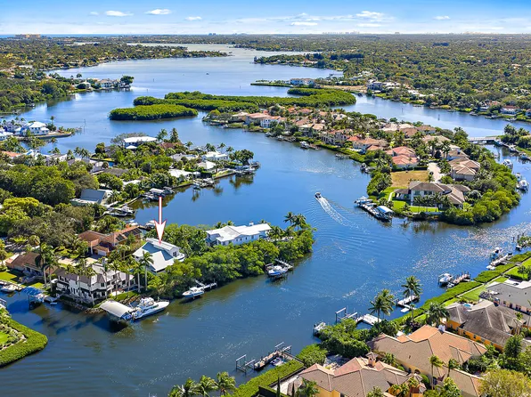 9176 SE River Terrace, Jupiter, FL 33469