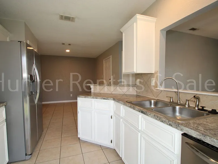 3007A Dannen Ct — Photo 9