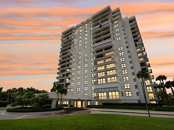 2nd image of 2001 N Ocean Boulevard #305