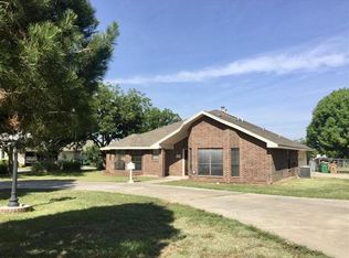 2201 Christoval Rd, San Angelo, TX 76903