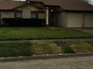 12042 Plumbrook Dr, Houston, TX 77099
