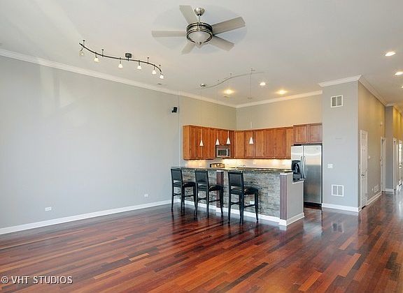 5th image of 2239 W North Ave #4A