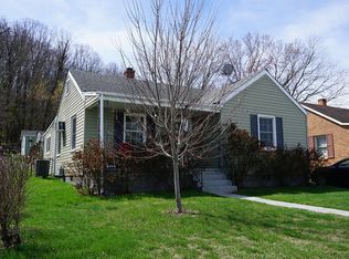 305 Clement St, Radford, VA 24141