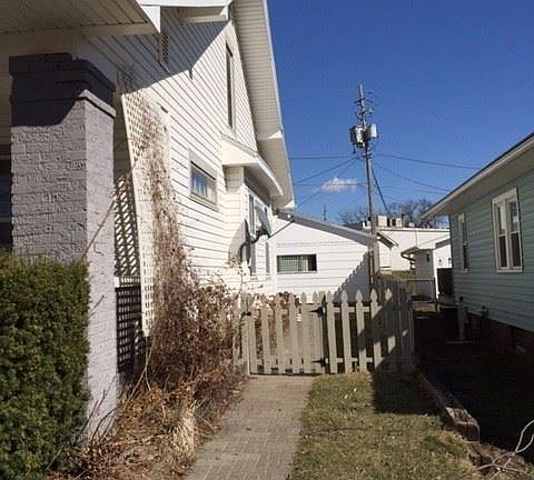 3rd image of 1026 S Paxton St