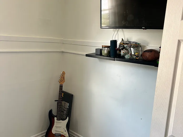 246 National Ave NW #1 — Photo 1