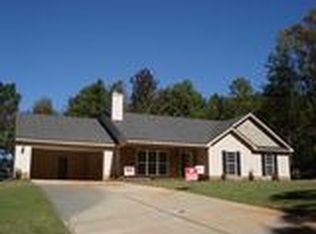 187 Oakview Dr, Hull, GA 30646