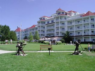 3600 Village Harbor Dr #29, Petoskey, MI 49770