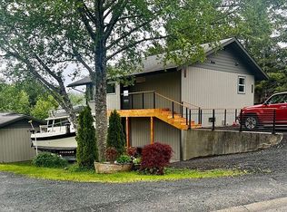 1729 Edgecumbe Dr, Sitka, AK 99835