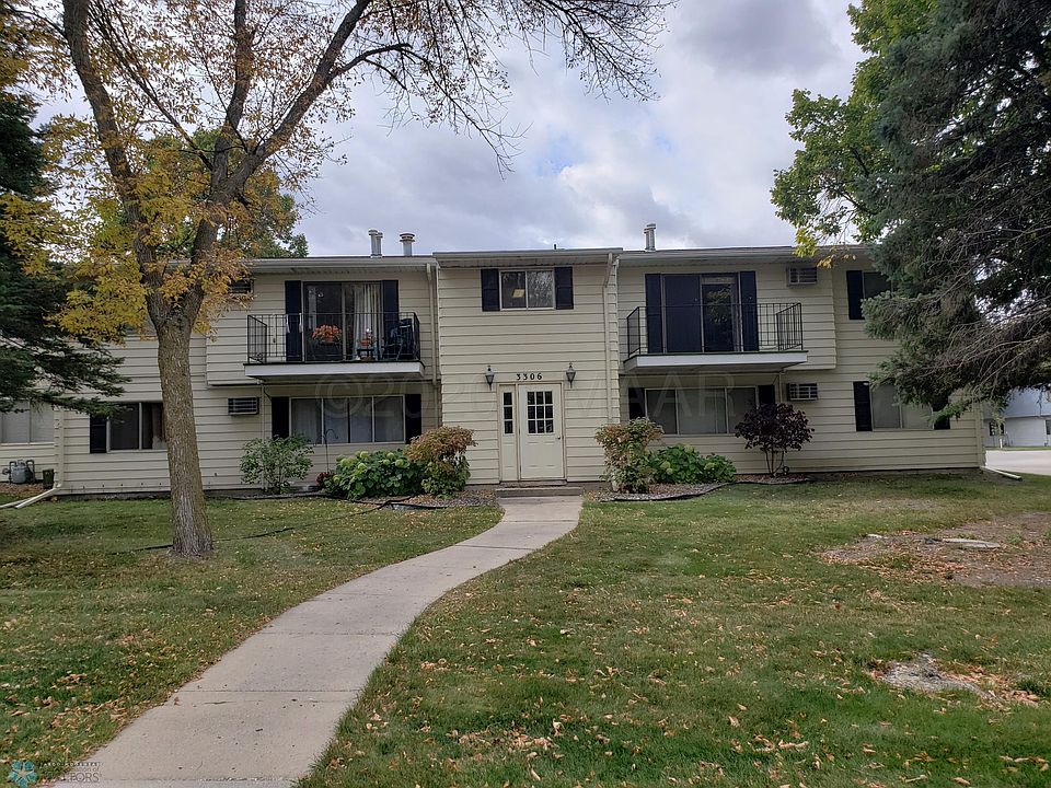 1st image of 3306 2nd St N #D-30