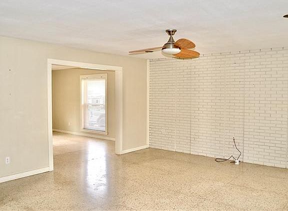 4th image of 5855 Sylvia Dr