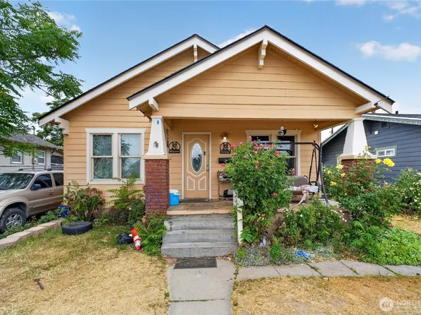1002 Methow Street, Wenatchee, WA 98801