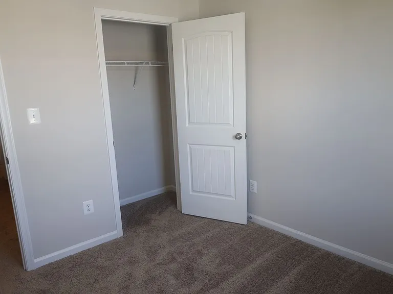 81 Cramsford St — Photo 13