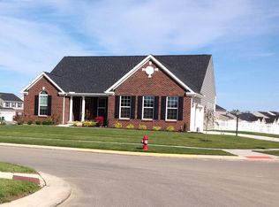 1232 Senna St, Tipp City, OH 45371