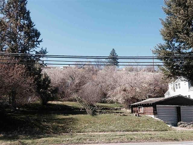 2nd image of 500 Riverside Dr