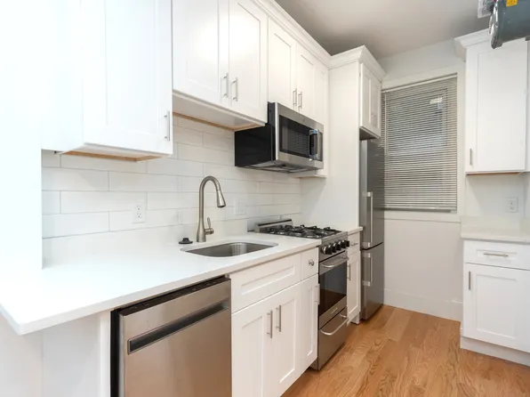 89 Park Dr, Boston, MA