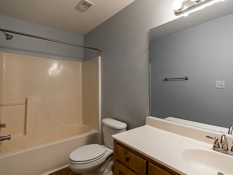 345 Research Dr #65 — Photo 39