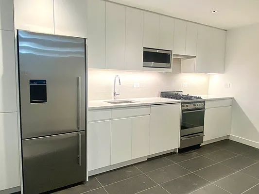 Rented by Corcoran | media 11