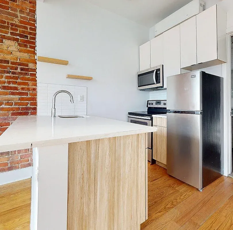 269 West 134th Street — Photo 2