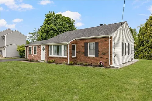461 River Rd Photo 1