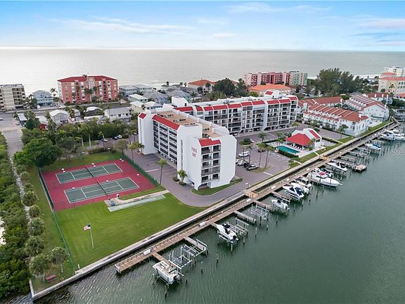 3rd image of 19111 Vista Bay Dr APT 215