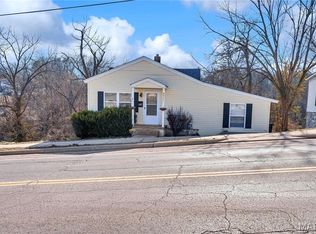 801 Boyd St, De Soto, MO 63020