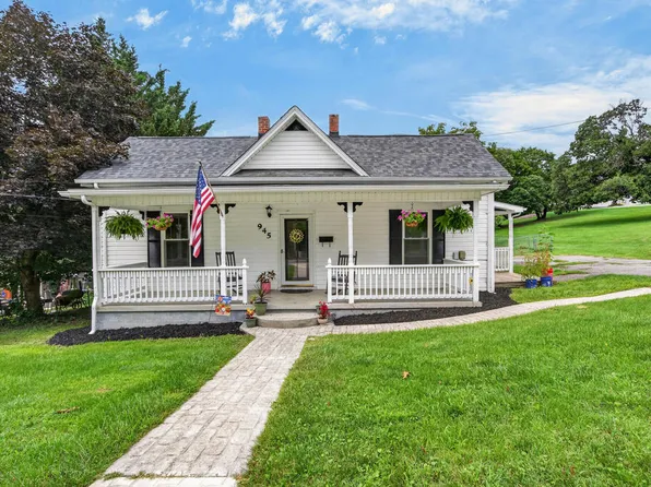 945 Tazewell St, Wytheville, VA 24382