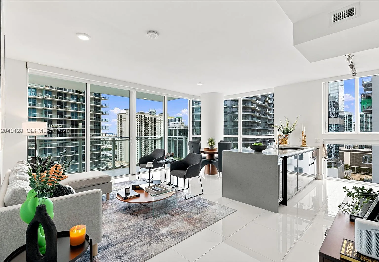 The Bondo (1080 Brickell) — Photo 3
