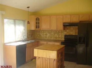12465 Jerries Ln, Florissant, MO