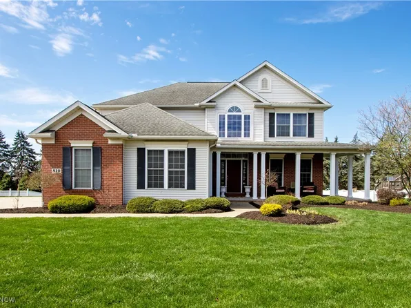 810 Meadow Ln, Wooster, OH 44691