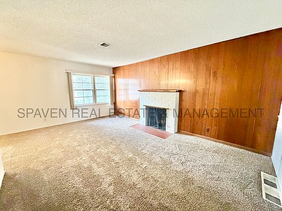 2nd image of 4750 El Molino Ave