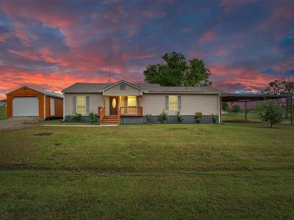 206 Morris St, Riesel, TX 76682