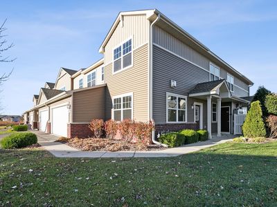1601 Sumac Cir UNIT A, Carver, MN, 55315