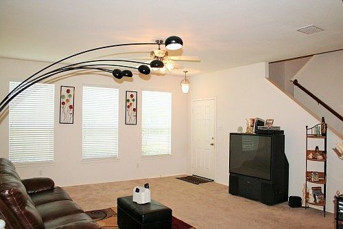 4th image of 1131 Jamie Dr