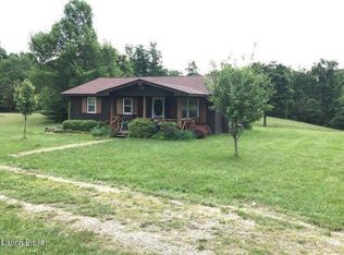 806 Old Davis Rd, Coxs Creek, KY 40013
