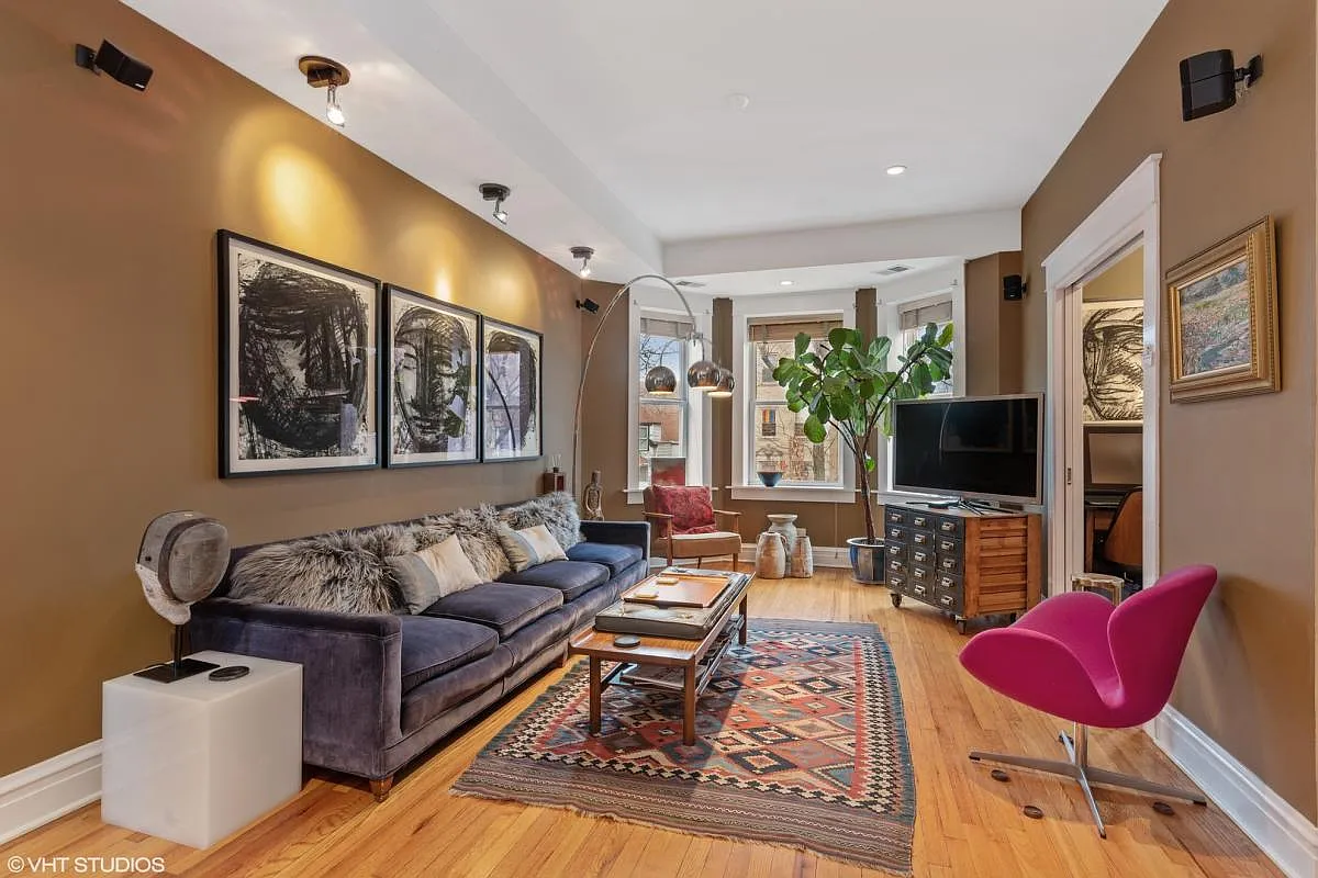 2 bed, 1.0 bath, 1350 sqft, $2,000 — Photo 2