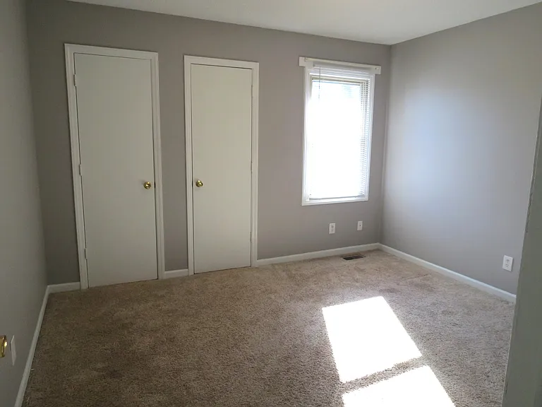 207 Brook St — Photo 10