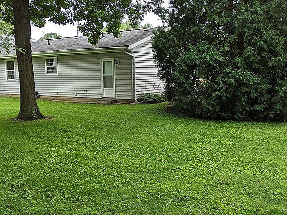 4th image of 605 Balsley Ave