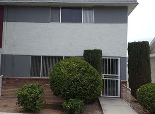 312 Greenbriar Townhouse Way, Las Vegas, NV 89121