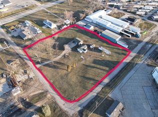 31 41st Ave SW, Cedar Rapids, IA 52404