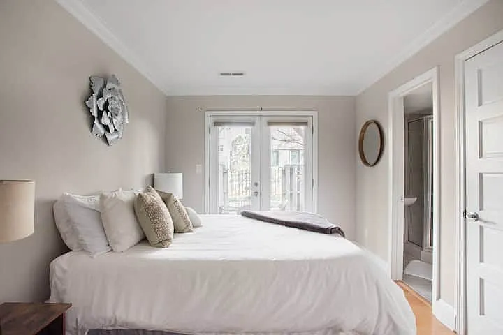 1100 Greenleaf Ave #B — Photo 15