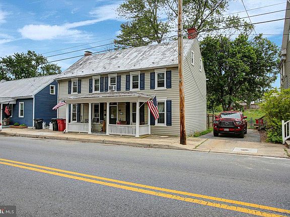 3rd image of 228 W Main St
