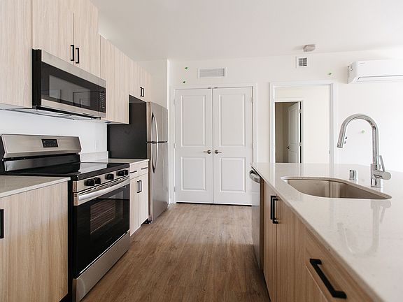 2nd image of 5224 15th Ave NE #B301