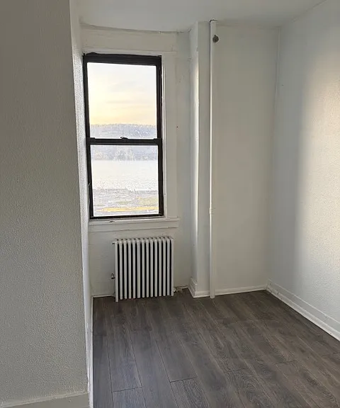 101 Southside Ave #3B — Photo 3